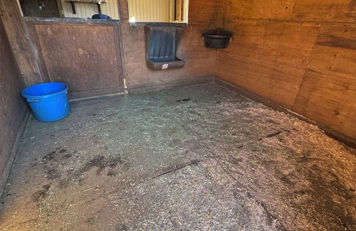 Cool House | Charming barnloft on small horse ranch in Beautiful Cool CA