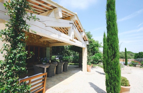 Preconil Villa | Charming Bastides with pools on a pristine vineyard in a stunning location
