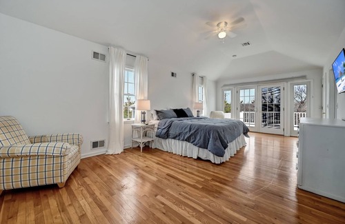 Normandy Beach House | Charming Beach Block Mantoloking Home
