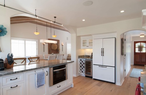 Carmel Point House | Charming Beach Cottage on Carmel Point! Fully renovated, short walk to beach!