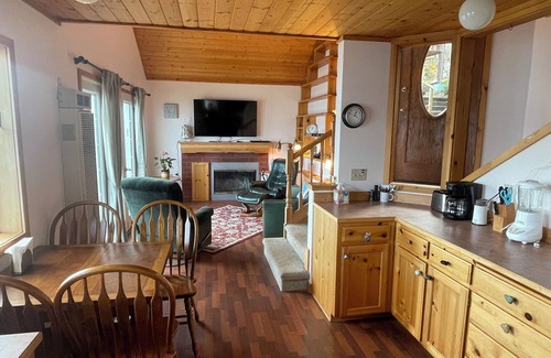 Langley Cottage | Charming beachfront 1-bedroom cottage near Langley, Whidbey Island Washington.