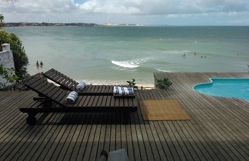 Jacuma House | Charming Beachfront Villa on Porto Mirim Cove, near Natal