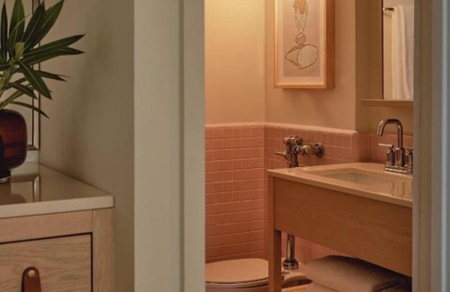 San Jacinto Hotel | Charming Beachside Room Close to Historic Attractions + Dining Spots