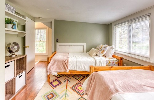 Ashley Falls House | Charming Berkshires Cottage by Evergreen Home