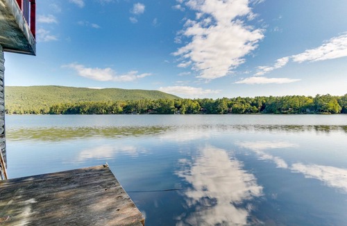 Moultonborough Cabin | Charming boathouse for two with deck overlooking Lake Kanasatka