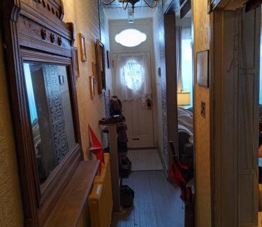 Dickinson Narrows House | Charming Bohemian Rental
