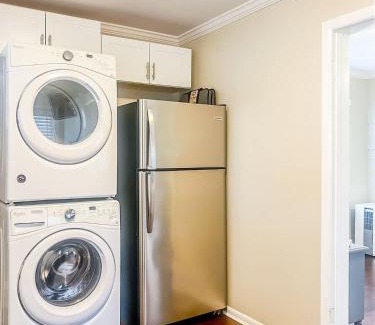 Huntsville House | Charming Boutique Shotgun-Walk to Five Points Shops