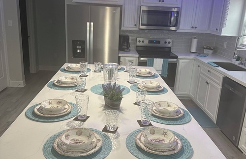 Surfside Beach House | Charming brand-new 3-bedroom beach house in superb Surfside Beach