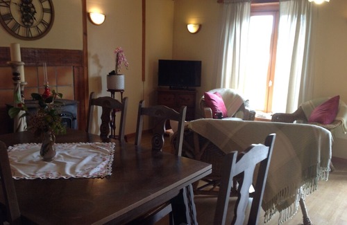 Lignol Cabin | Charming Breton cottage in a secluded woodland setting with pool, and spa