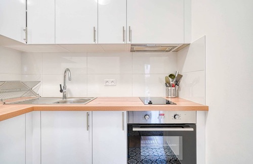 Rueil-Malmaison Apartment | Charming, bright 2-room apartment with balcony in Rueil-Malmaison - Comfort and