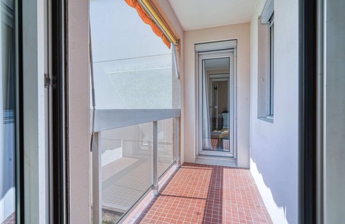 Rueil-Malmaison Apartment | Charming, bright 2-room apartment with balcony in Rueil-Malmaison - Comfort and