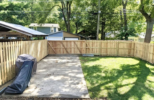 South Kansas City House | Charming Brookside Bungalow