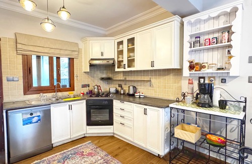 Karaoglanoglu House | Charming bungalow with own private pool and garden in enchanting Kyrenia