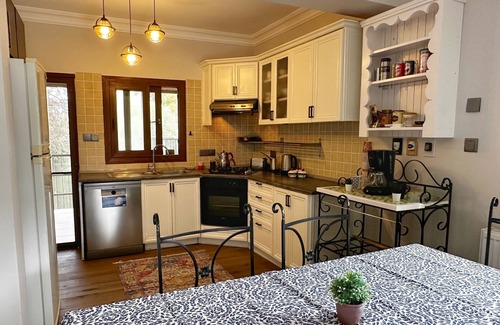 Karaoglanoglu House | Charming bungalow with own private pool and garden in enchanting Kyrenia