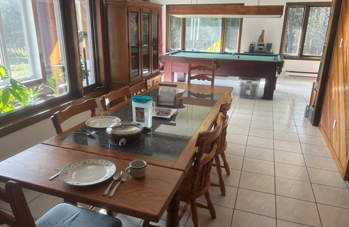 Mauricie Cottage | Charming Riverside 3BR Cottage in Saint-Alexis-Des-Monts.