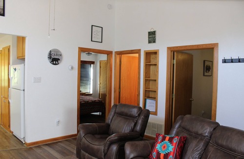Cloudcroft Cabin | Charming Cabin with Mountain Views on 2 acres