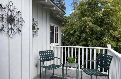 Northwest Carmel House | Charming Carmel home - Walk to beach and town!