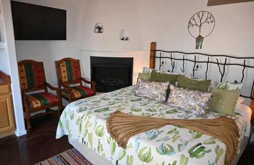 Casa Grande House | Charming Casita with private entry and porch. Enjoy the Sonoran Desert Serenity.