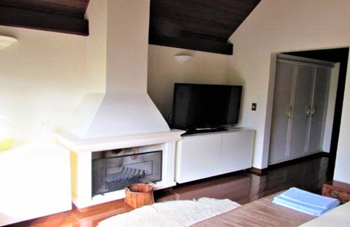 Petropolis Ski Chalet | Charming Chalet In The Best Condominium Of Itaipava