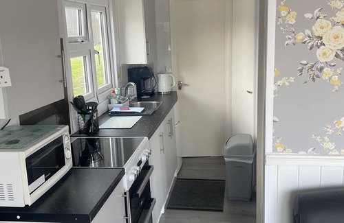 Aberystwyth Ski Chalet | Charming Chalet Nestled in heart of Clarach Bay