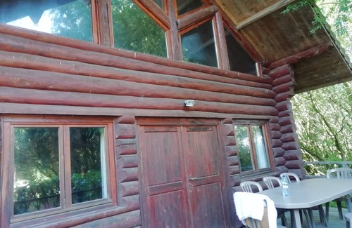 Quend Ski Chalet | Charming Chalet with Swimming Pool in Quend