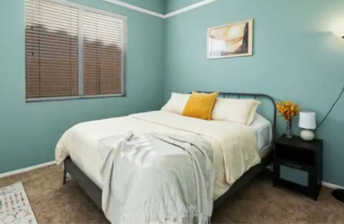 Ocotillo House | Charming Chandler Oasis