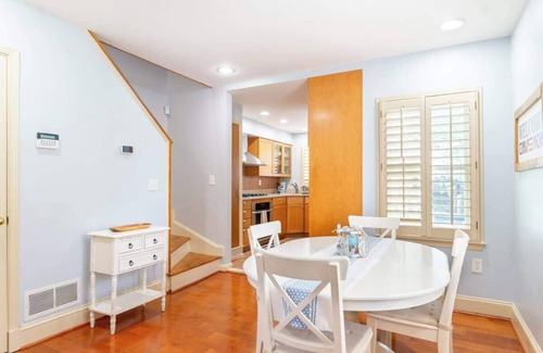 Historic District House | Charming Charles Retreat