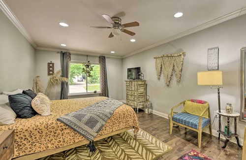 Charlotte Cottage | Charming Charlotte Cottage on a Half Acre!