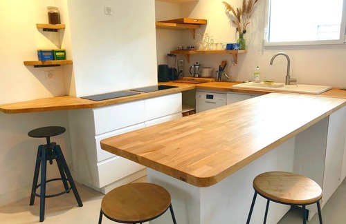 Ciboure House | Charming Ciboure house near the pediment