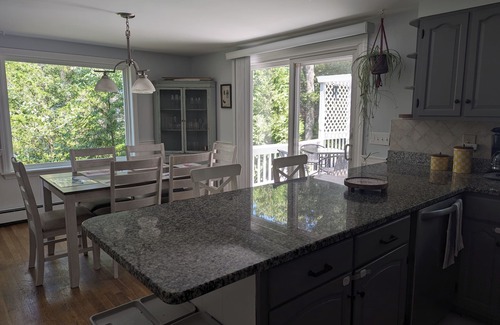 Mashpee House | Charming Classic Cape Cod Home steps away from John's Pond