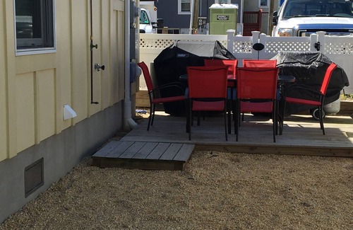 Point Pleasant Beach House | CHARMING, COMFORTABLE, CLEAN, NON-SMOKING BEACH HOUSE