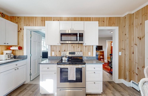 Corea House | Charming Coastal Home with Harbor Views and Washer/Dryer
