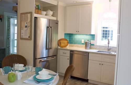 Kennebunk House | Charming-completely renovated-private-cozy and sparkling clean. 1 bedrm 1 bath.