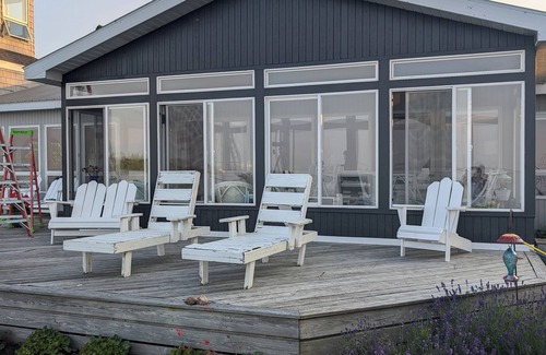 Chippewa County Cottage | Charming cottage with amazing views St Mary's River in De TourVillage