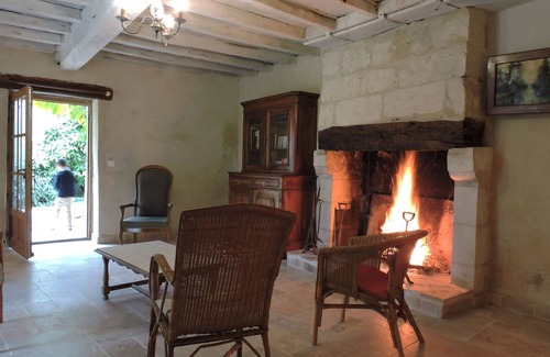 Pillac House | Charming cottage for family and friends in the heart of a village in southern Charente.