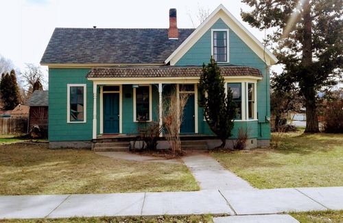 Baker City House | Charming cottage from 1882 in Baker City