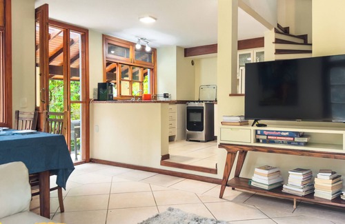 Carapicuiba Ski Chalet | Charming Cottage in Granja Viana