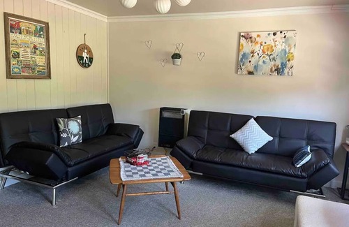 Soulsbyville Cottage | Charming cottage in welcoming Soulsbyville with WiFi, and AC.