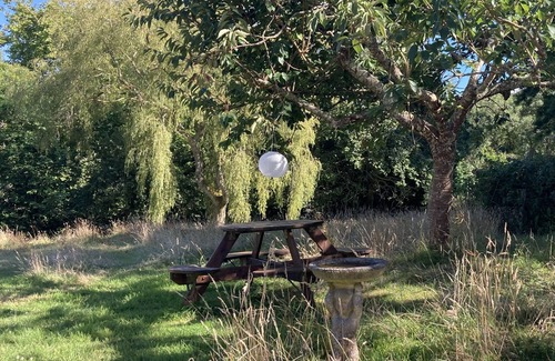 Mawgan Cottage | Charming cottage in quiet village near the Helford River