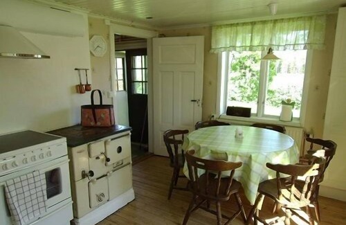 Krylbo Cabin | Charming cottage in rural setting