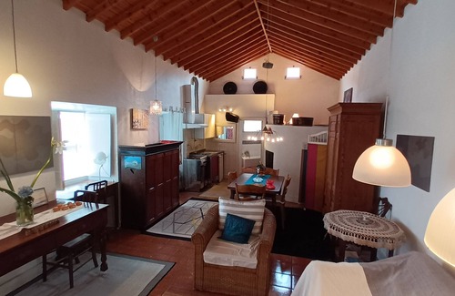 Horta House | Charming Cottage in the Heart of the Village, Near Barroque Church