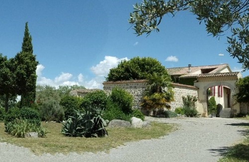 Joyeuse Cottage | Charming cottage la FENIERE * in quiet area, 105m², 3 ch, heated swimming pool