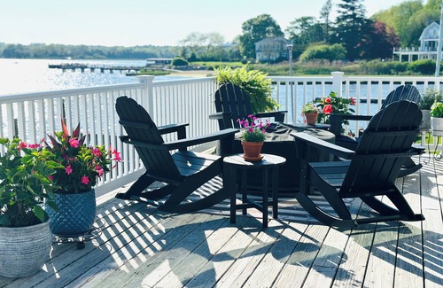 Dartmouth Cottage | Charming cottage overlooking the bay in Padanaram Village.