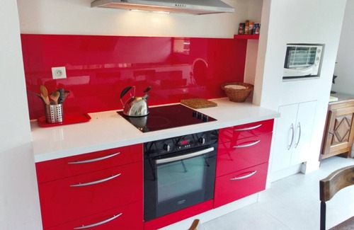 Paley Cottage | Charming cottage sleeps 6, park, authentic village near Fontainebleau