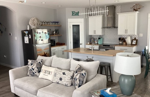 Rockport House | Charming cottage style home meticulously kept and perfectly situated in Rockport