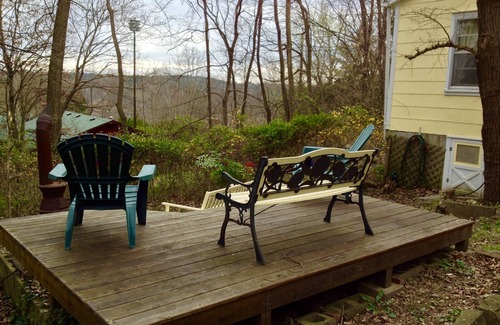 Eureka Springs Historic District Cottage | Charming Cottage in Historic District Close to Downtown