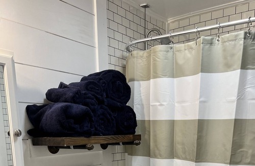 Havre De Grace House | Charming Cottage, Perfect location just a few blocks from the Promenade