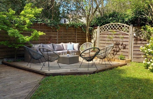 Vinon Cottage | Charming Cottage with Spa, Billiards, Garden and Ping-Pong