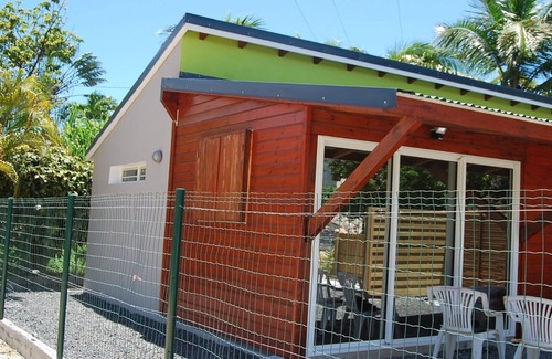 Baie-Mahault Cottage | Charming cottages with jacuzzi, sea excursion, and mountain