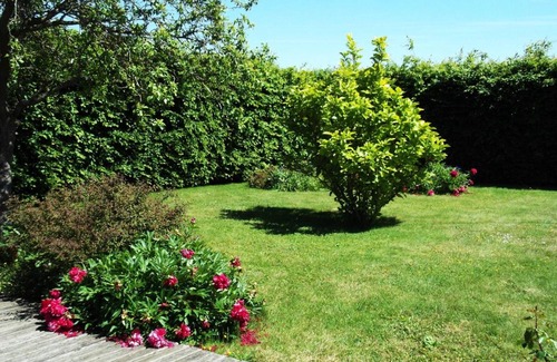 Prunay-Cassereau Cottage | Charming Countryside Home with Garden, Near Farm and Trails, WiFi, BBQ, Child-Friendly